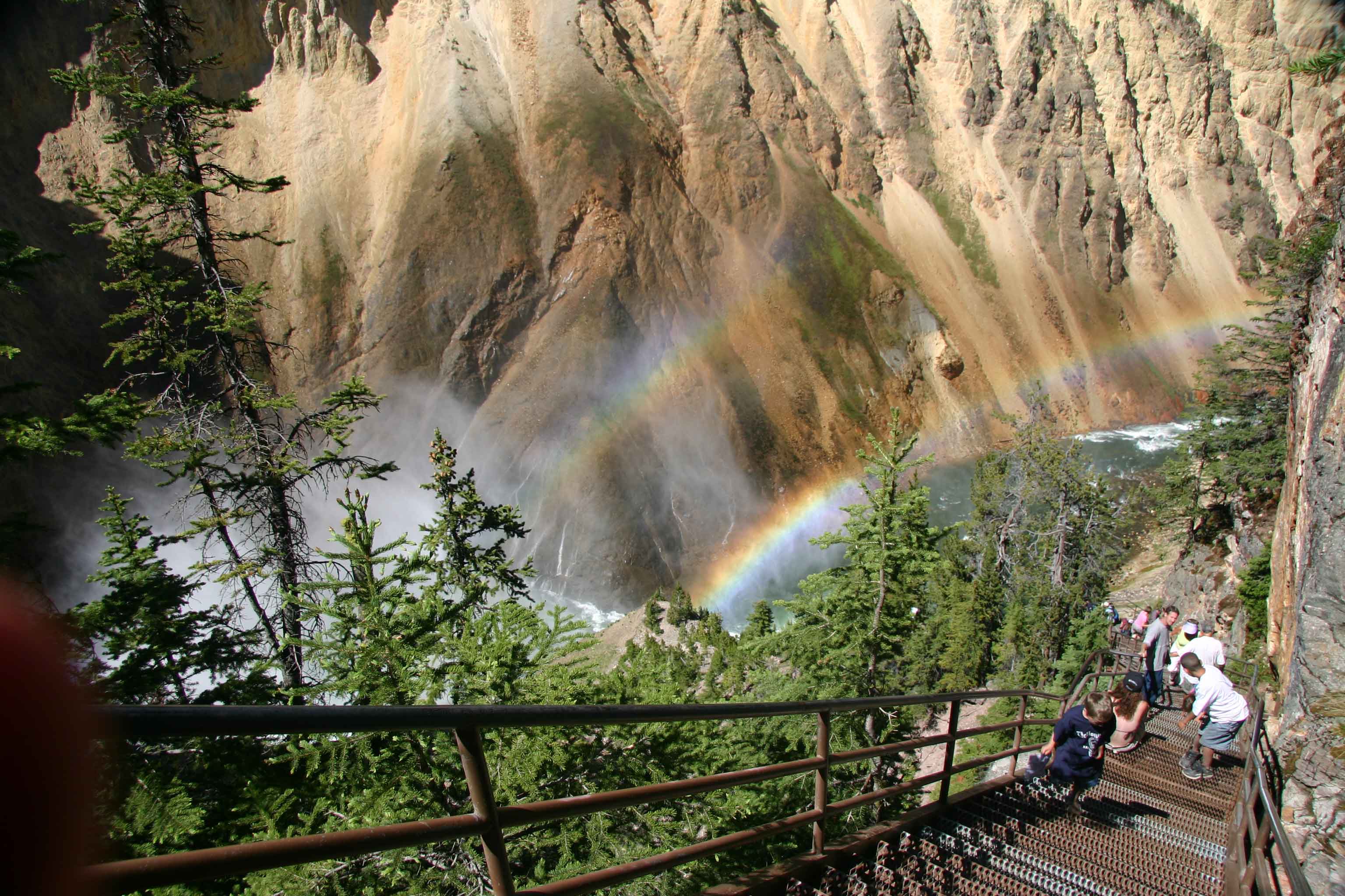 12 Day Hikes in Yellowstone