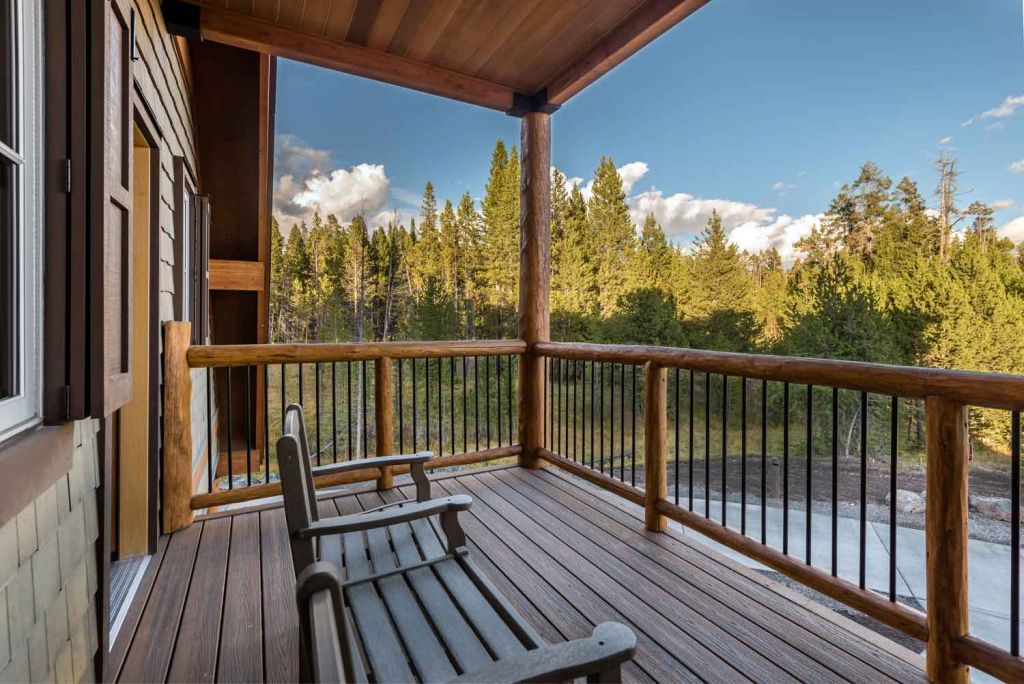 Canyon lodge deck