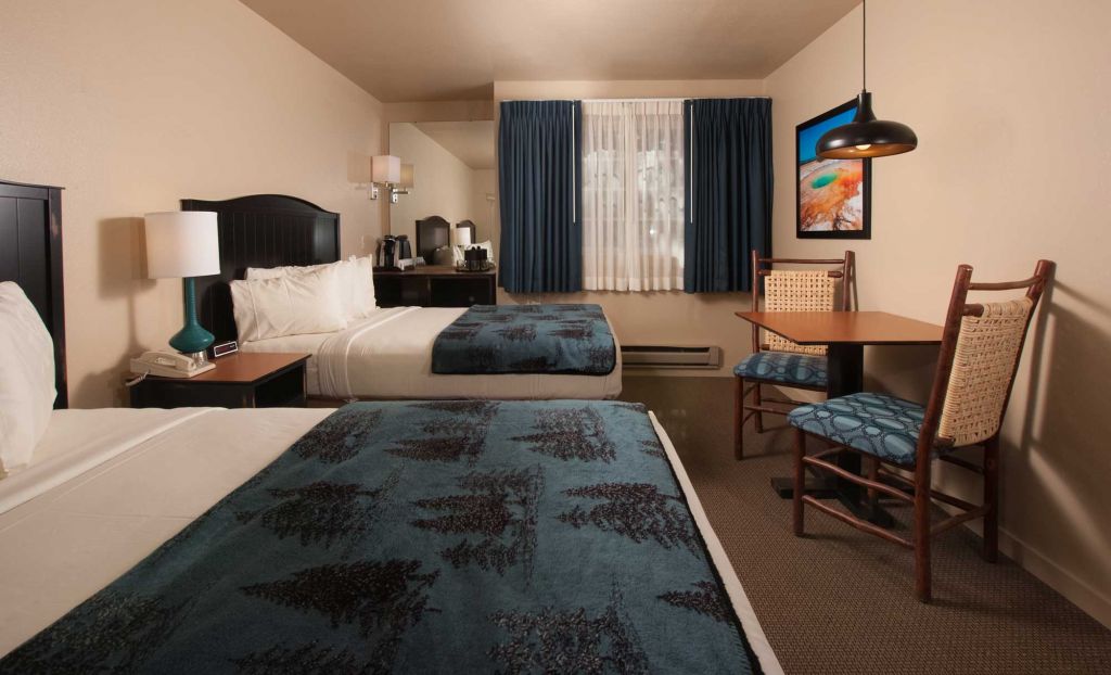 Grant Village Room