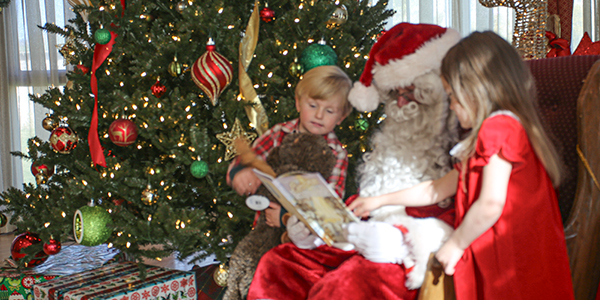 Santa Reading to children