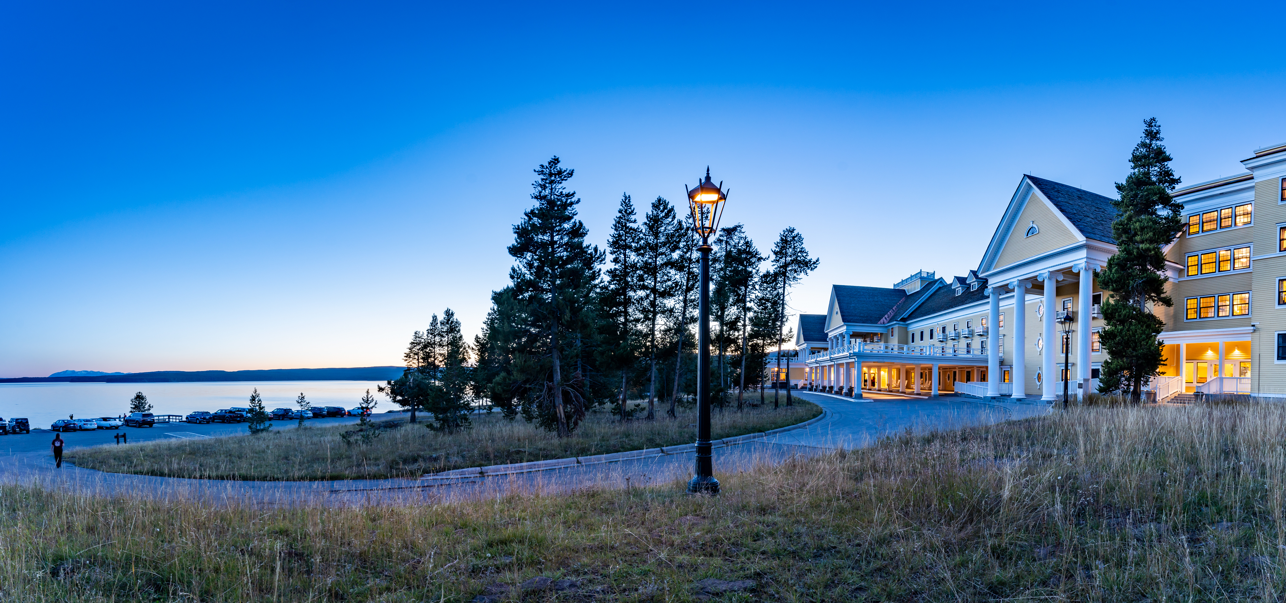 Lake Yellowstone Hotel in the evening
