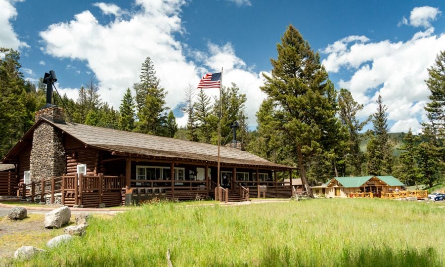 Exterior of Roosevelt Lodge