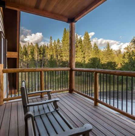 Suite Deck at Canyon Lodge