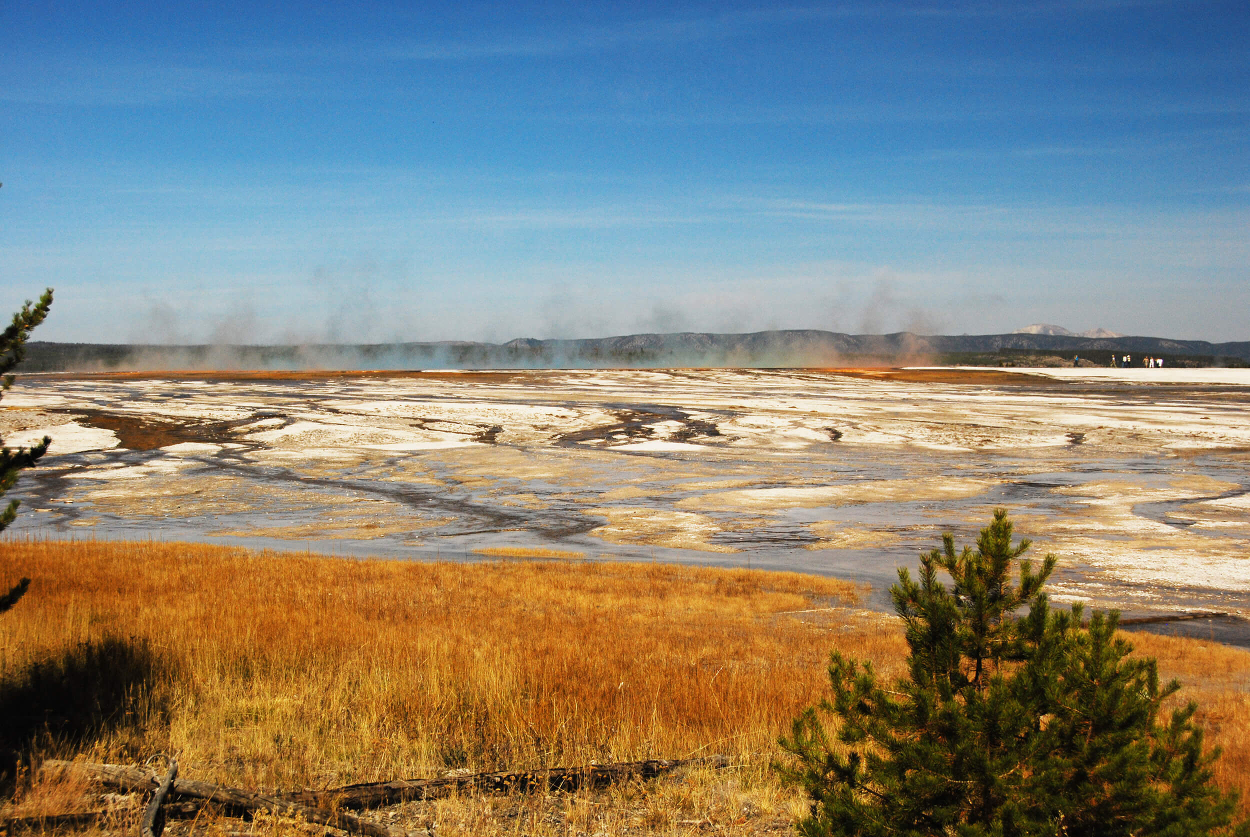 National Parks Spring Color GrandPrismaticSpringColors | Yellowstone National Park Lodges