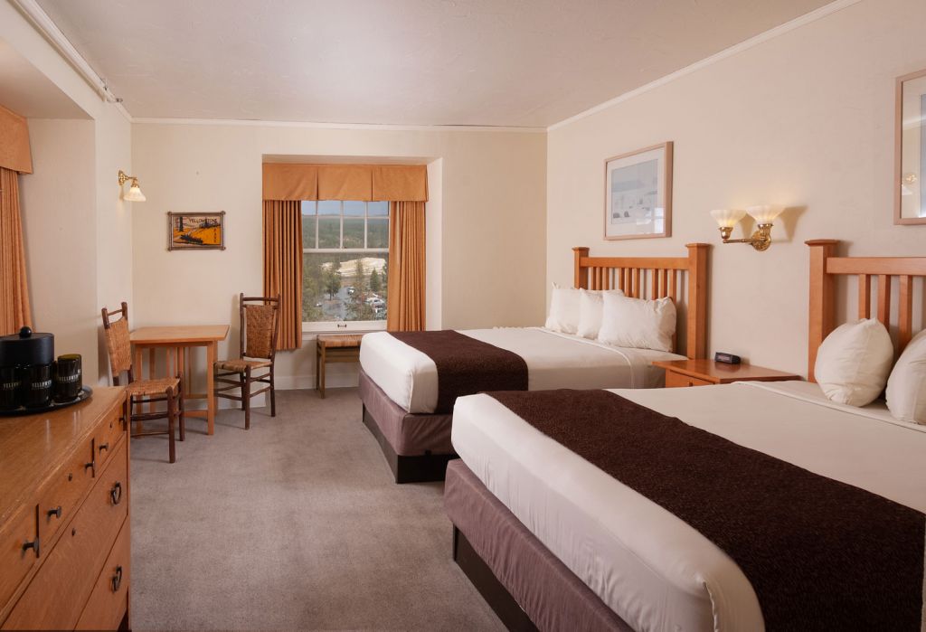 Deluxe Room Yellowstone National Park Lodges