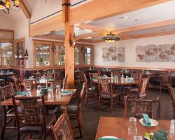 Old Faithful Snow Lodge Dining Room