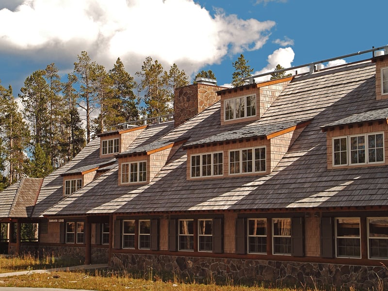 https://www.yellowstonenationalparklodges.com/content/uploads/2017/04/canyon-dunraven-lodge-01.jpg