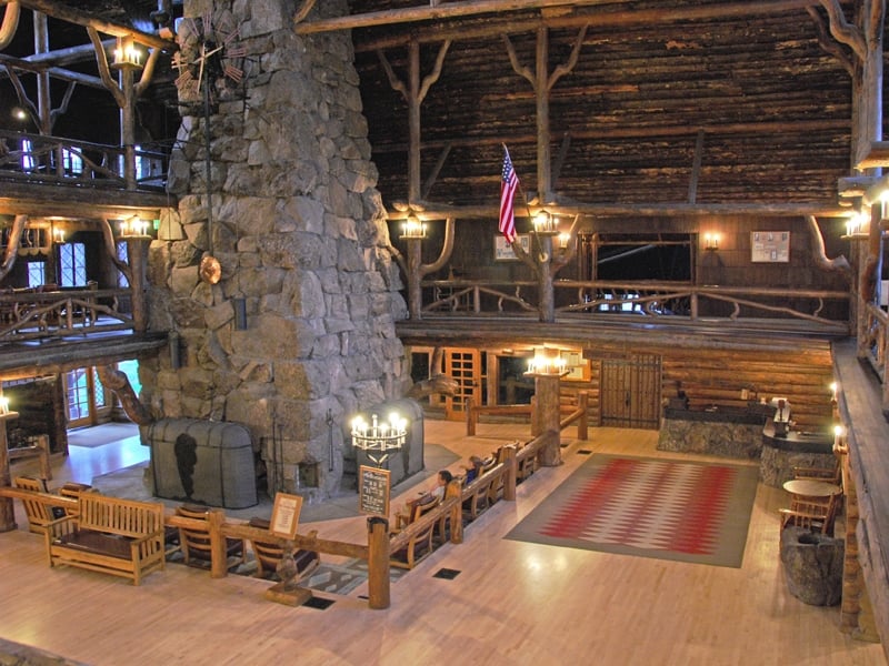 old-faithful-inn-lobby-01 | Yellowstone National Park Lodges