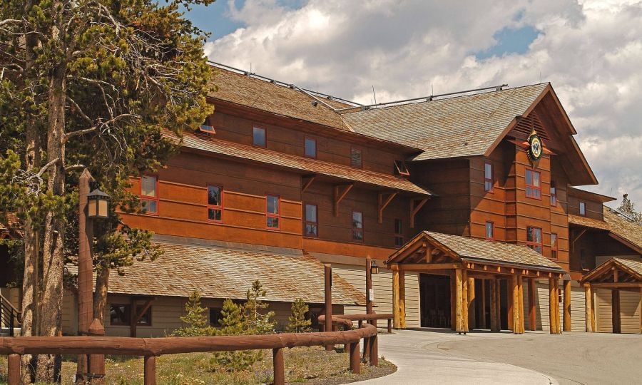Old Faithful Snow Lodge Exterior