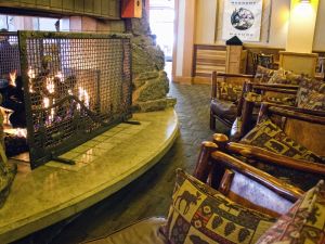 Old Faithful Snow Lodge Winter - Lobby