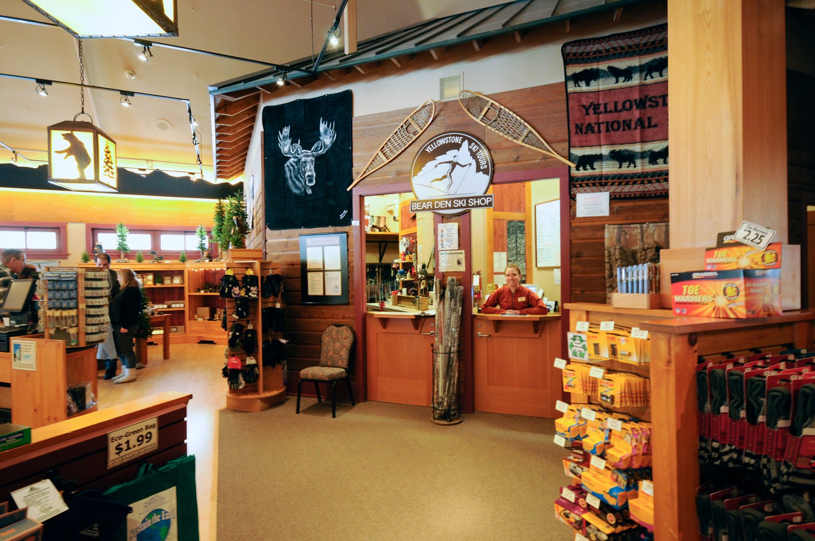 Bear Den Ski Shop