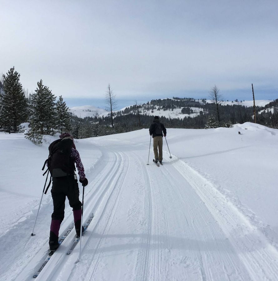 Ski Trail Info Yellowstone National Park Lodges