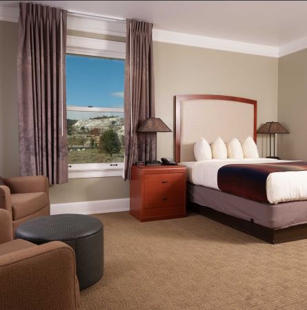 Historic Mammoth Hotel Renovations Complete