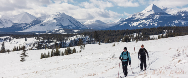 Skiing-Winter-Indian-Creek | Yellowstone National Park Lodges