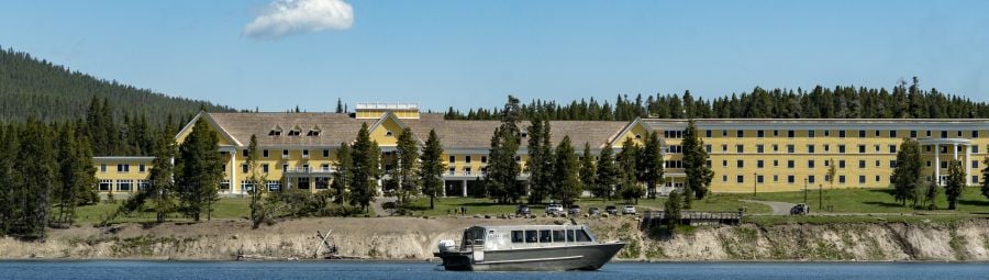 Scenicruise on the lake with Lake Yellowstone Hotel in the background